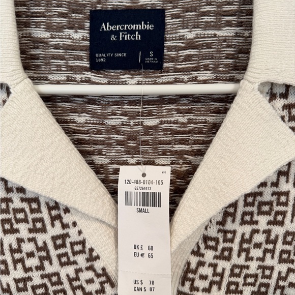 A&F Men Jacquard Pattern Top - Picture 4 of 4